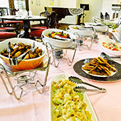 夏のランチビュッフェ